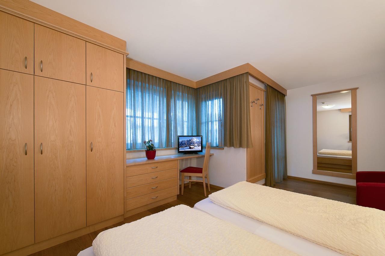 Appartamenti Villa Olympia Corvara In Badia Exterior foto